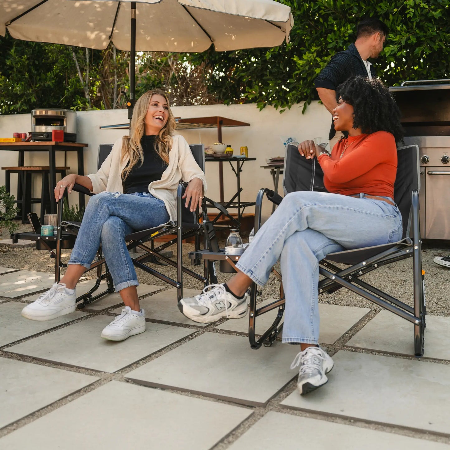 Heavy-Duty Freestyle Freestyle Rocker XL with Side Table - Choice 836 - Heavy-Duty Kickback Rocker with Beverage Holder Detail