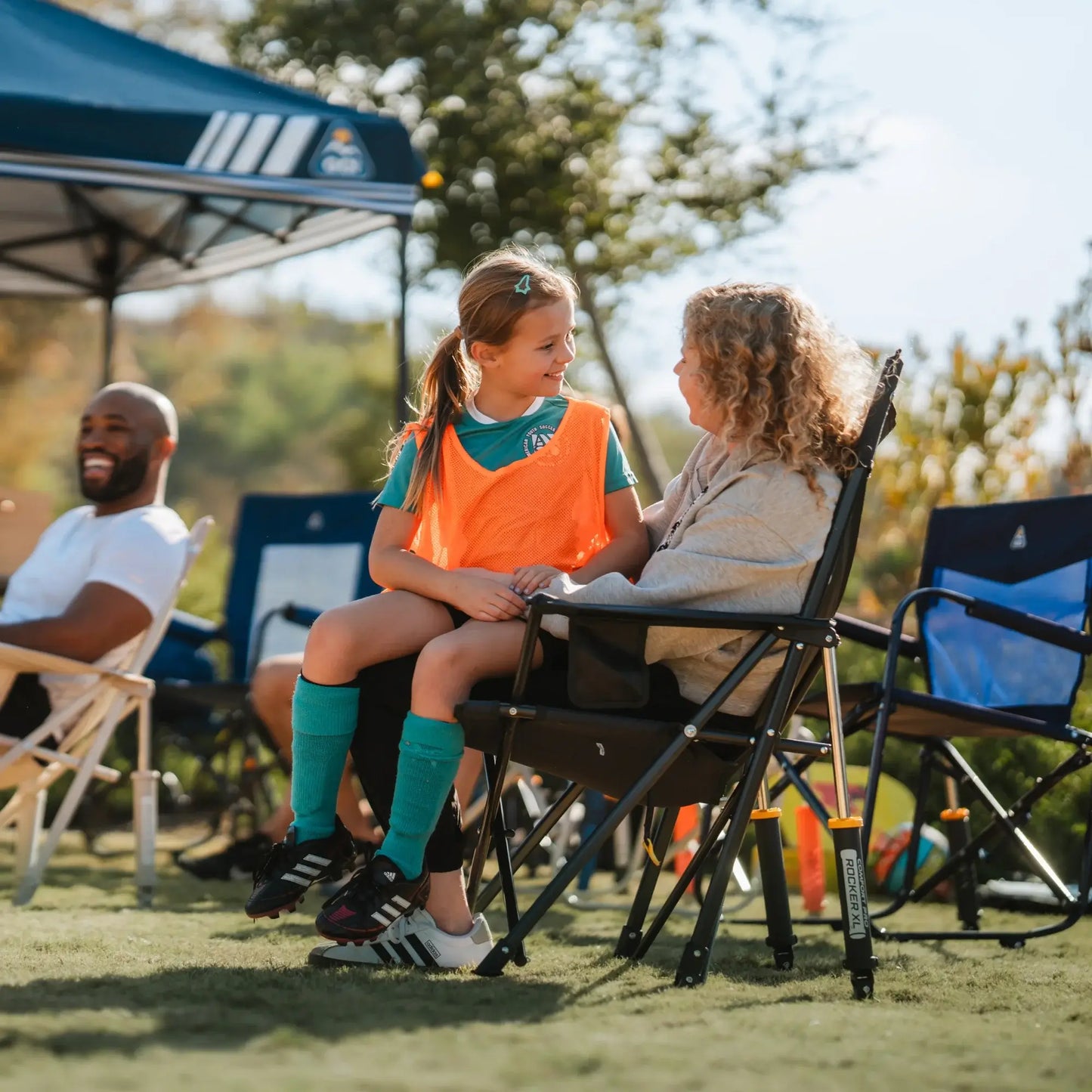 Premium All-Weather Comfort Pro Rocker XL - Choice 107 - RoadTrip Rocker Smooth Motion Camp Chair Detail