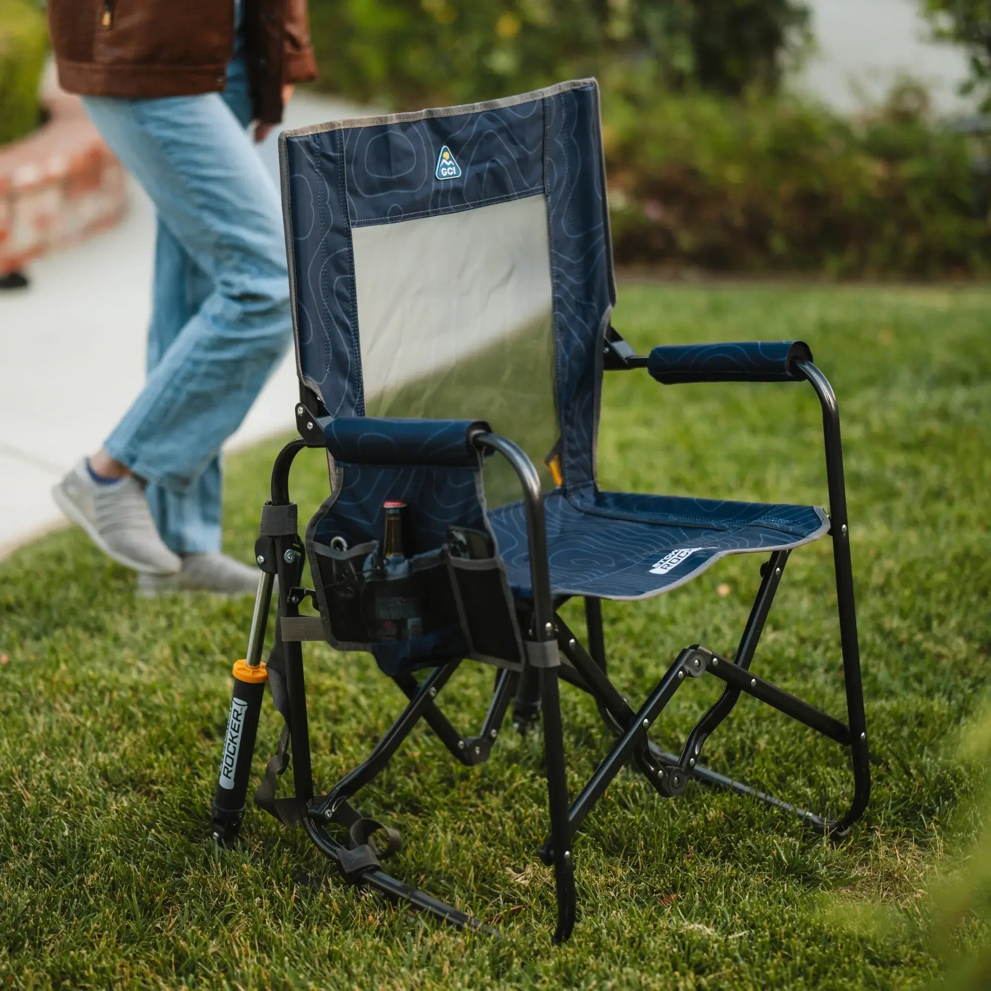 Luxury Camp Stowaway Rocker - Choice 794 - Freestyle Rocker Portable Outdoor Folding Chair Detail