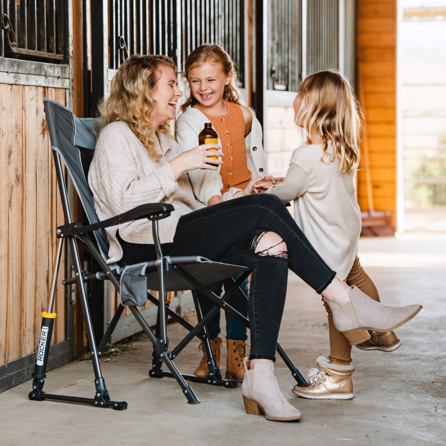 Heavy-Duty Freestyle RoadTrip Rocker - Choice 855 - Patented Spring-Action Rocking Chair for Camping Detail