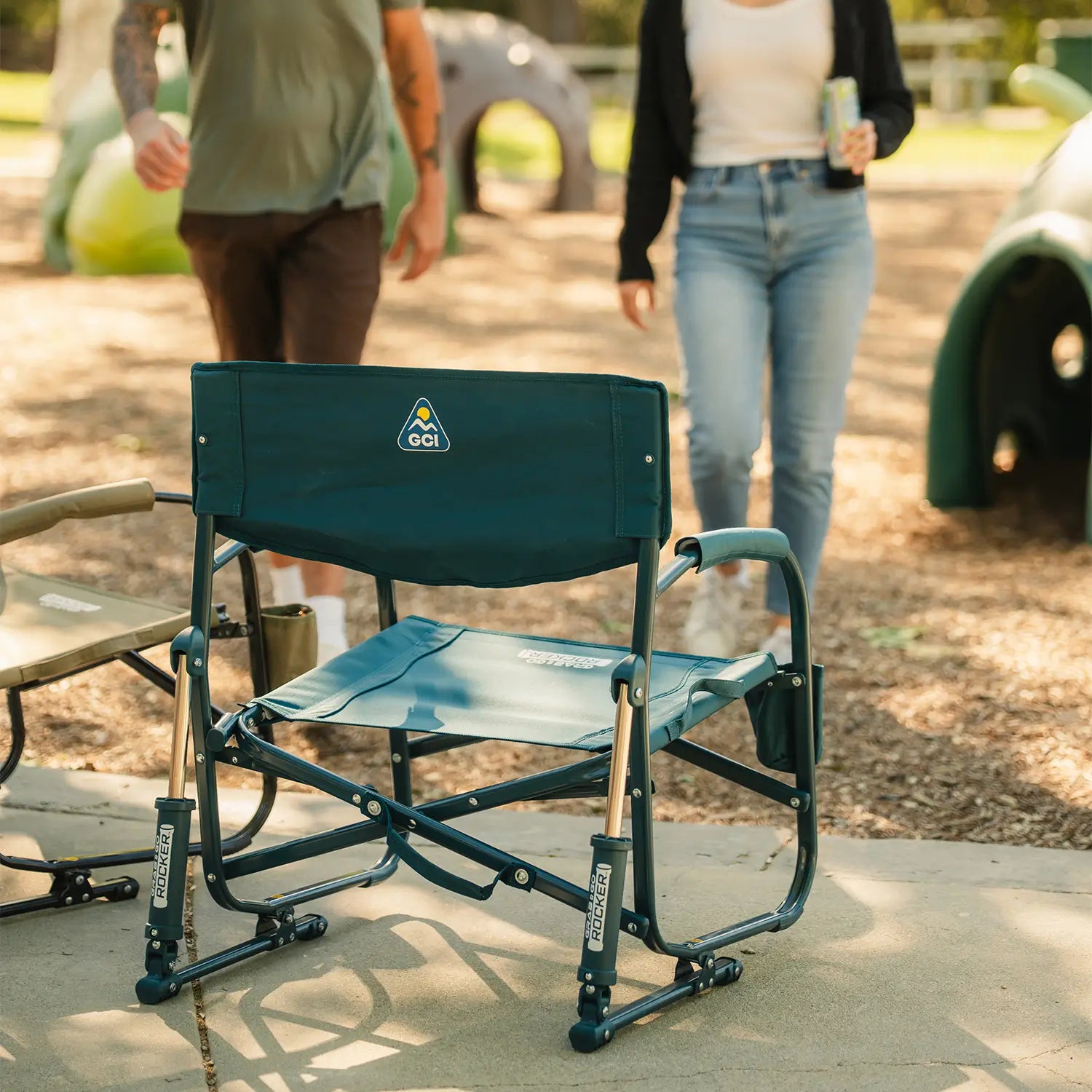 Premium All-Weather Grab & Go Rocker - Choice 551 - Freestyle Rocker Portable Outdoor Folding Chair Detail