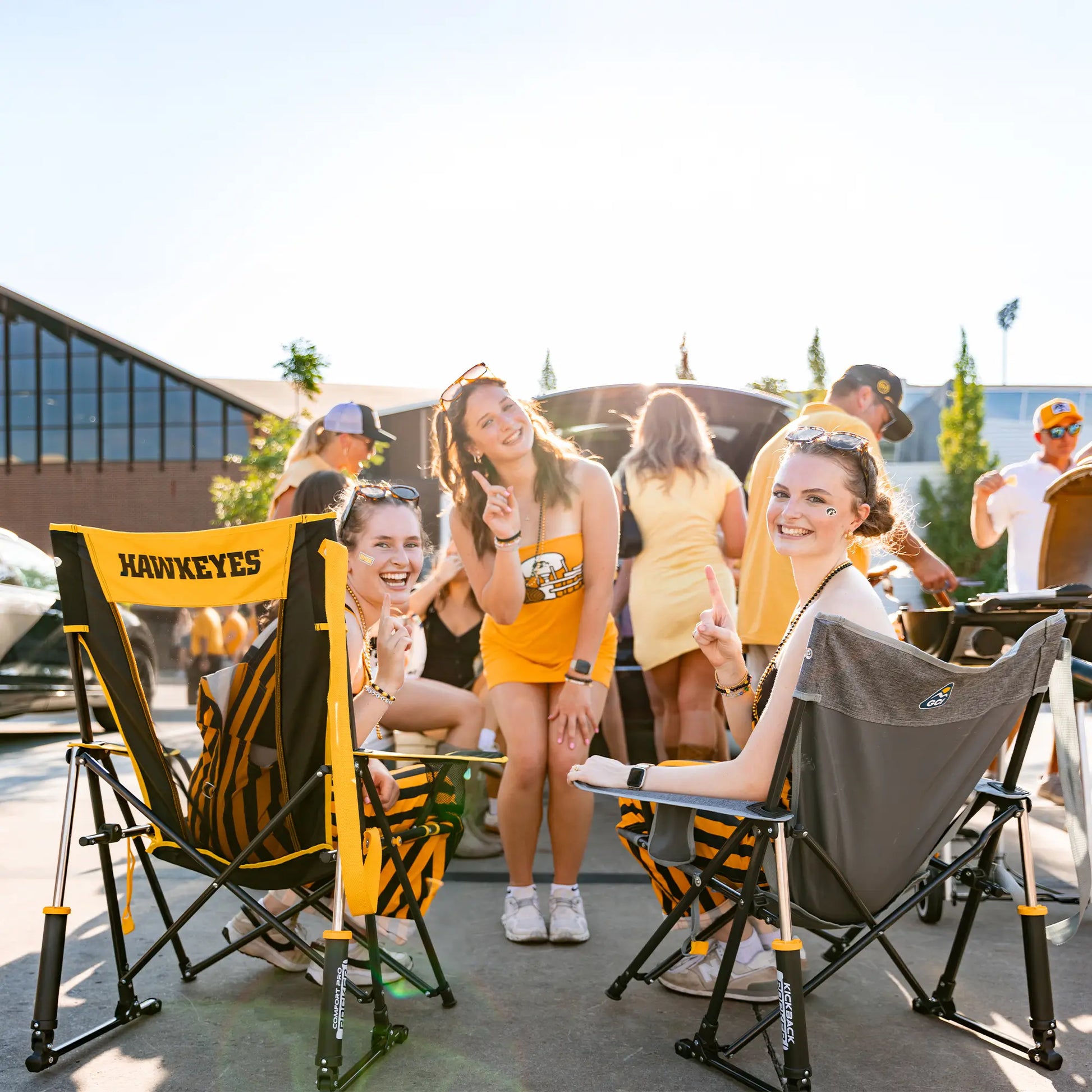 Luxury Camp College Comfort Pro Rocker - Iowa Hawkeyes - Choice 249 - Patented Spring-Action Rocking Chair for Camping Detail